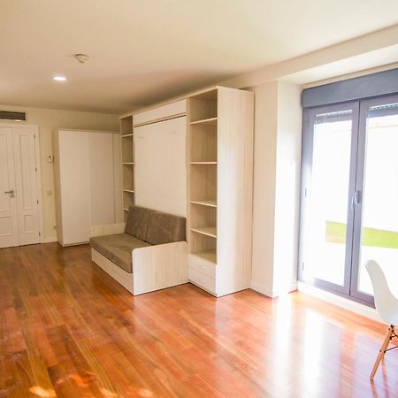 Apartamentos Plaza De Santiago - Estudios Turisticos - 1 Llave Пинто Екстериор снимка