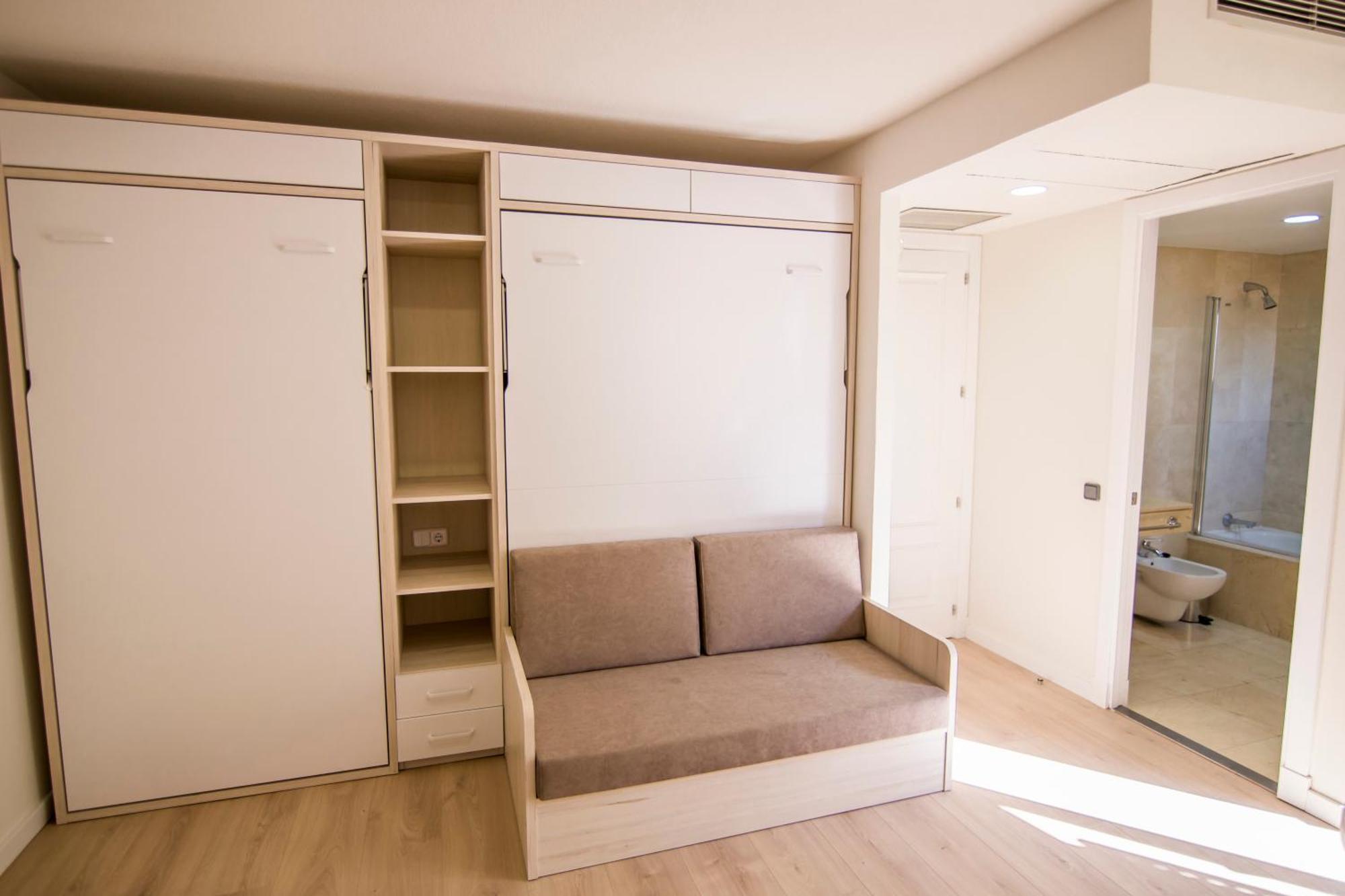 Apartamentos Plaza De Santiago - Estudios Turisticos - 1 Llave Пинто Екстериор снимка