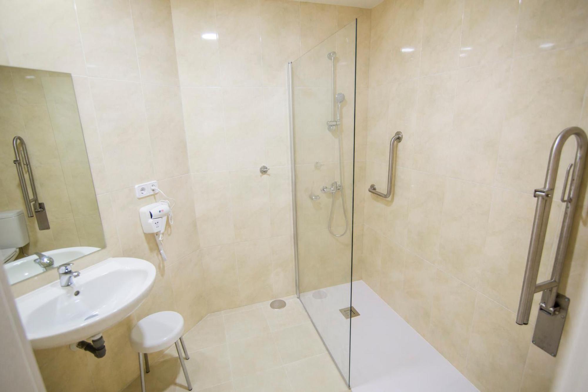 Apartamentos Plaza De Santiago - Estudios Turisticos - 1 Llave Пинто Екстериор снимка