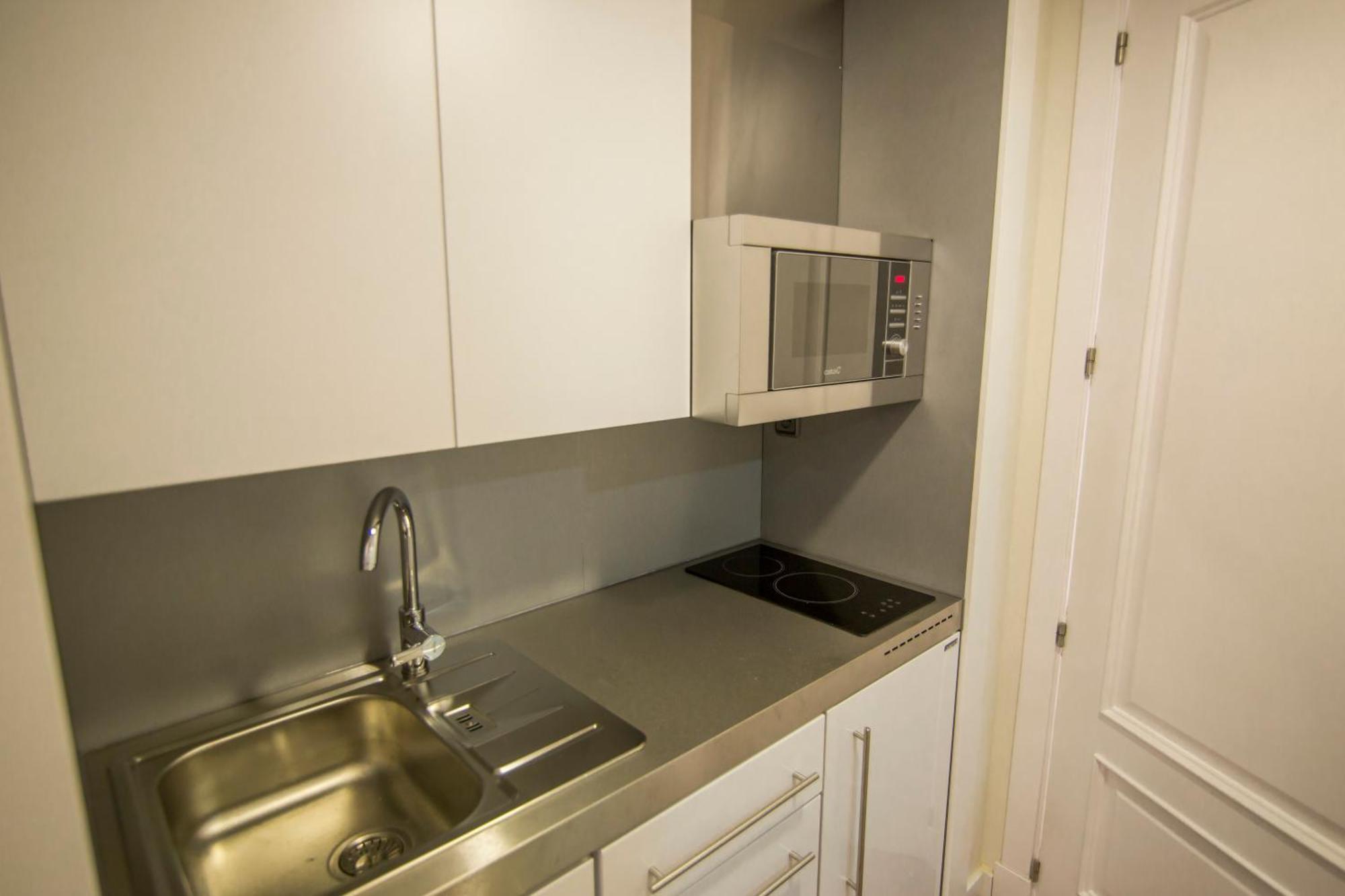 Apartamentos Plaza De Santiago - Estudios Turisticos - 1 Llave Пинто Екстериор снимка