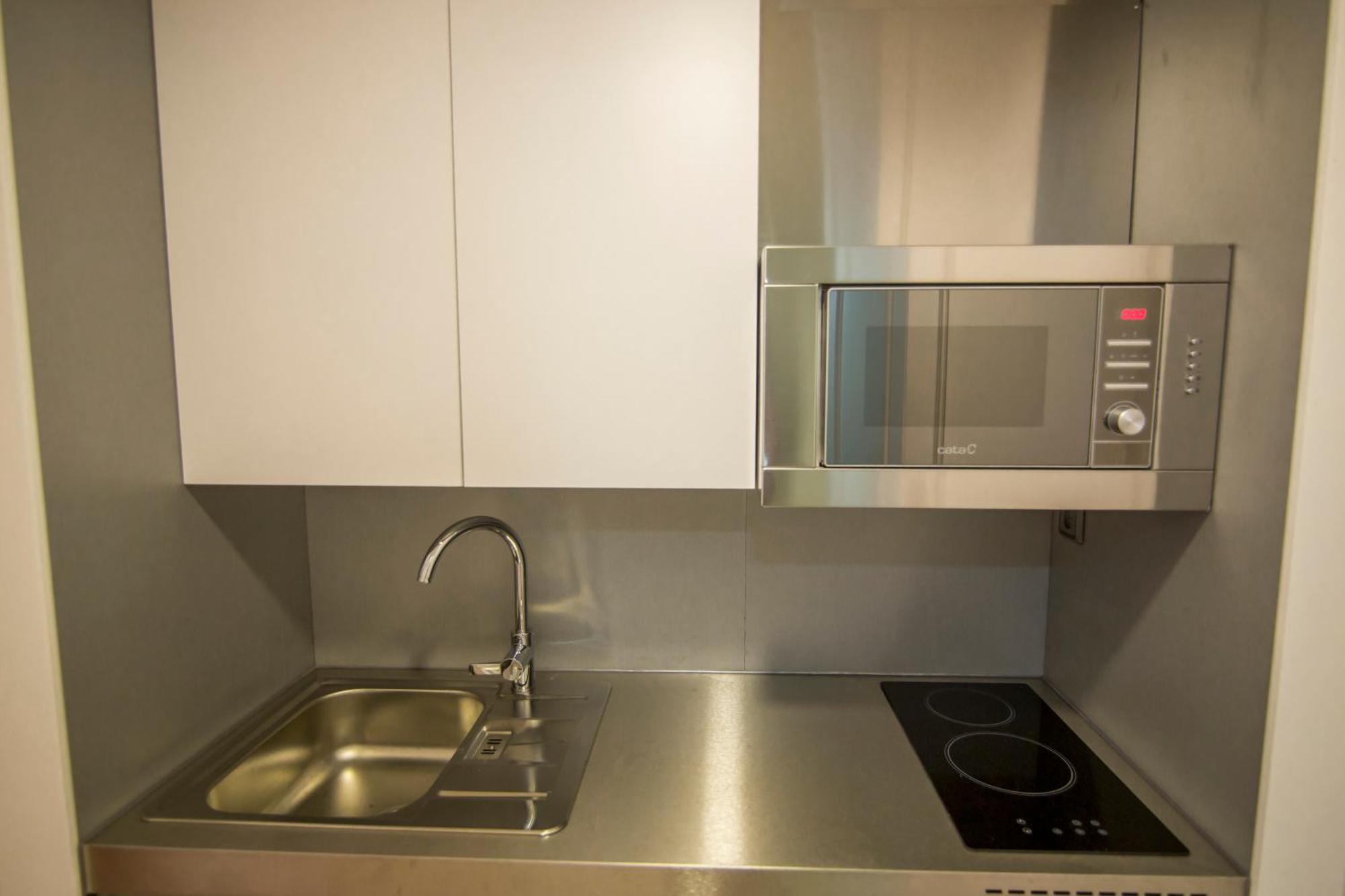 Apartamentos Plaza De Santiago - Estudios Turisticos - 1 Llave Пинто Екстериор снимка