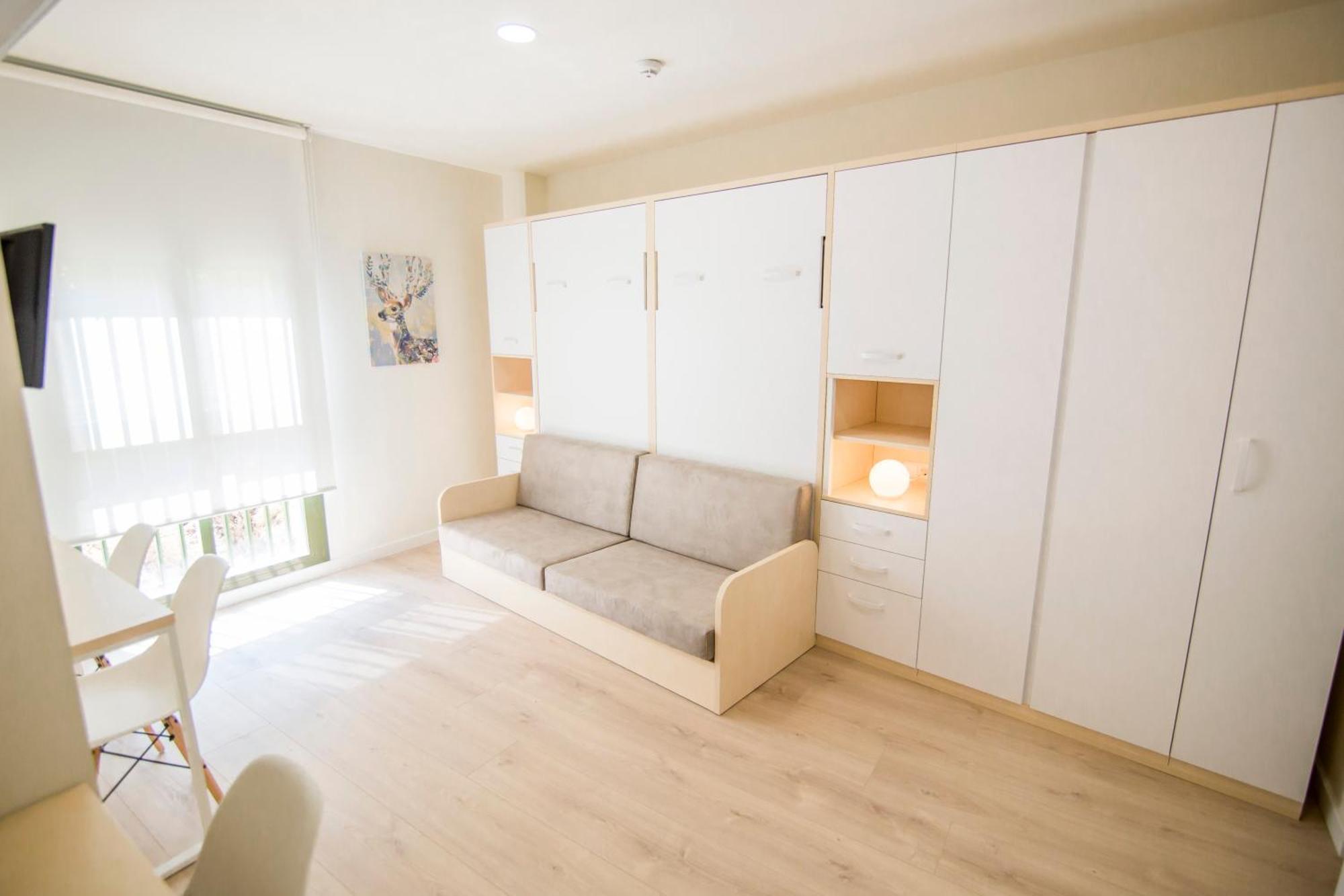Apartamentos Plaza De Santiago - Estudios Turisticos - 1 Llave Пинто Екстериор снимка